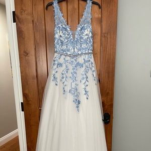 “Say Yes to the Prom” Dress for Macy’s. Prom, formal dress. Juniors Size 1